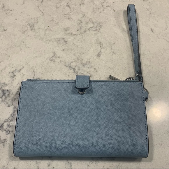 ✨NWOT Michael Kors double zipper wristlet wallet - Picture 3 of 8
